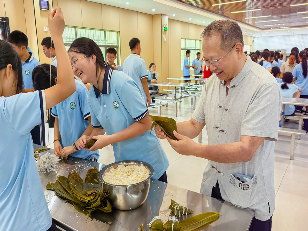 汕头叛逆厌学教育中心怎么联系?2026择校指南